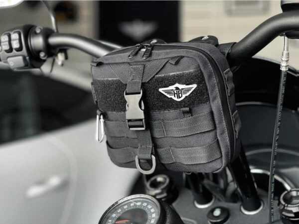 Club style handlebar bag black