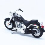 Model 2004 FLSFI Fat Boy 1:18 Fits: > Universal