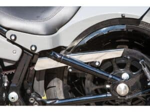 Smooth Belt Guard for Softail Polished - Image 3
