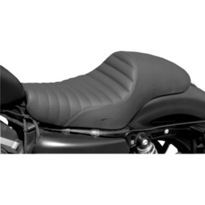 Americano Tuck And Roll Seat - XLR