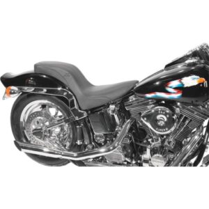 Daytripper 2-up one-piece seat Fits Softail 2006-2017