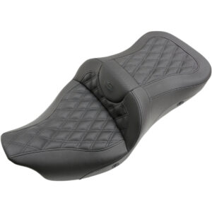 Heated Roadsofa™ Trike Seat Lattice Stitched with or without drivers backrest Fits:> 2009-2022 Tri Glide Ultra