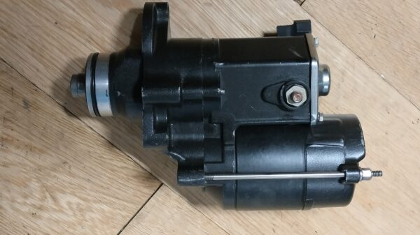 Starter motor 1. 4kw