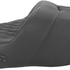 Lattice Stitch Heated Roadsofa™ Seat Fits: > 99-07 FLHR