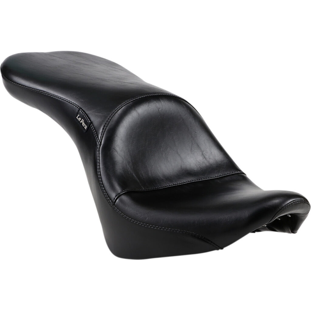 Maverick 2-Up seat smooth Fits: > 2018-2022 Softail de Luxe and Heritage FLDE/FLHC/FLHCS