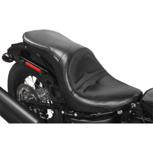 Maverick 2-Up seat stitch Fits: > 2018-2022 Softail de Luxe and Heritage FLDE/FLHC/FLHCS