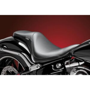 Silhouette Deluxe 2-up seat Fits: > 13-17 Softail FXSB Breakout