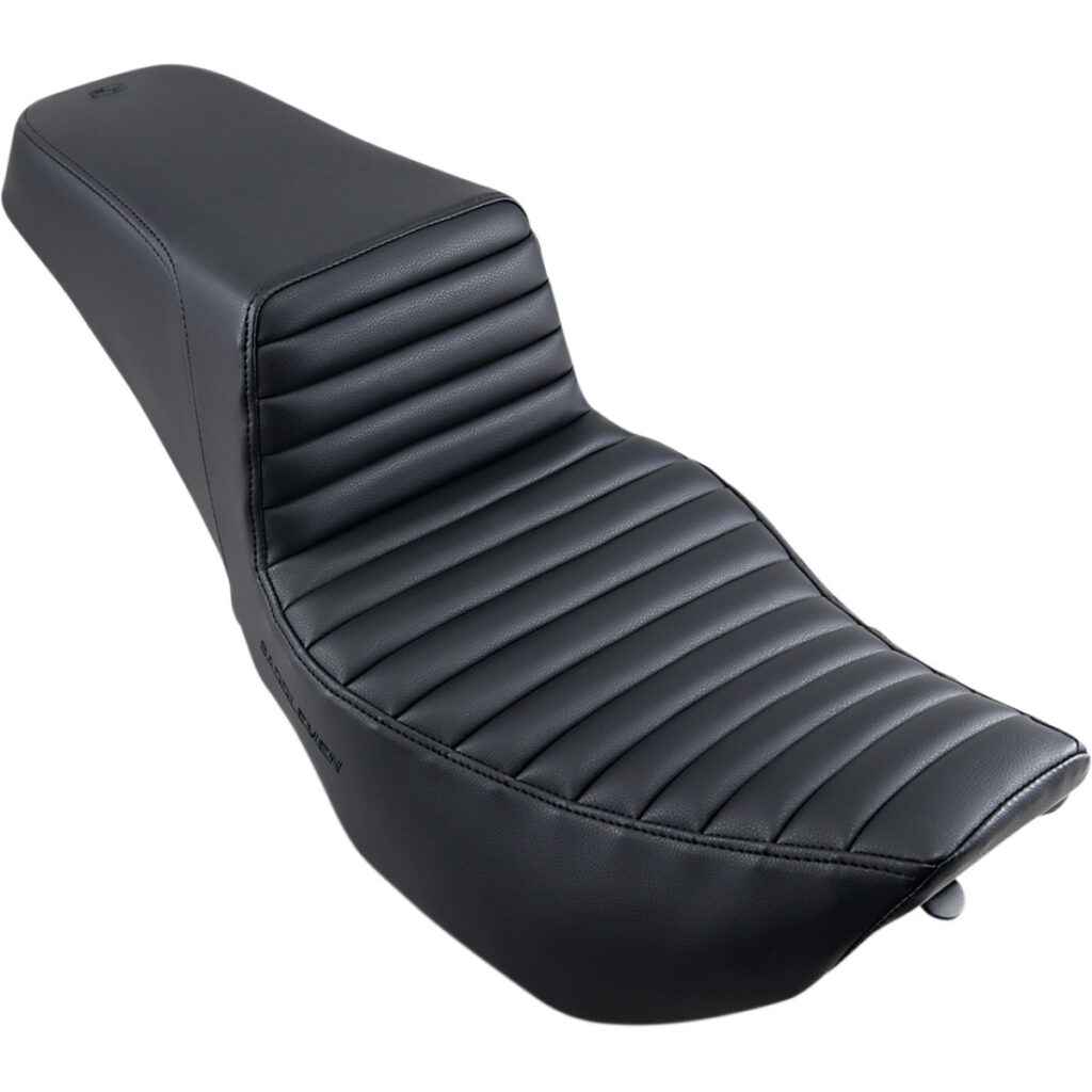 Step Up Tuck And Roll Seat Fits:> 1997-2007 Touring