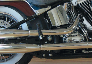 exhaust Slip-on mufflers Royal Fits:> Softail 2007 to present FXSTB FXSTC & FLSTC