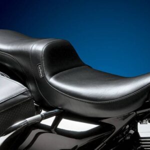 seat Daytona 2-Up Smooth Fits: > 02-07 Touring