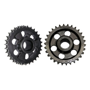 solid motor sprocket & chain kit. 30T  Fits: > 07-21 Softail; 06-17 Dyna