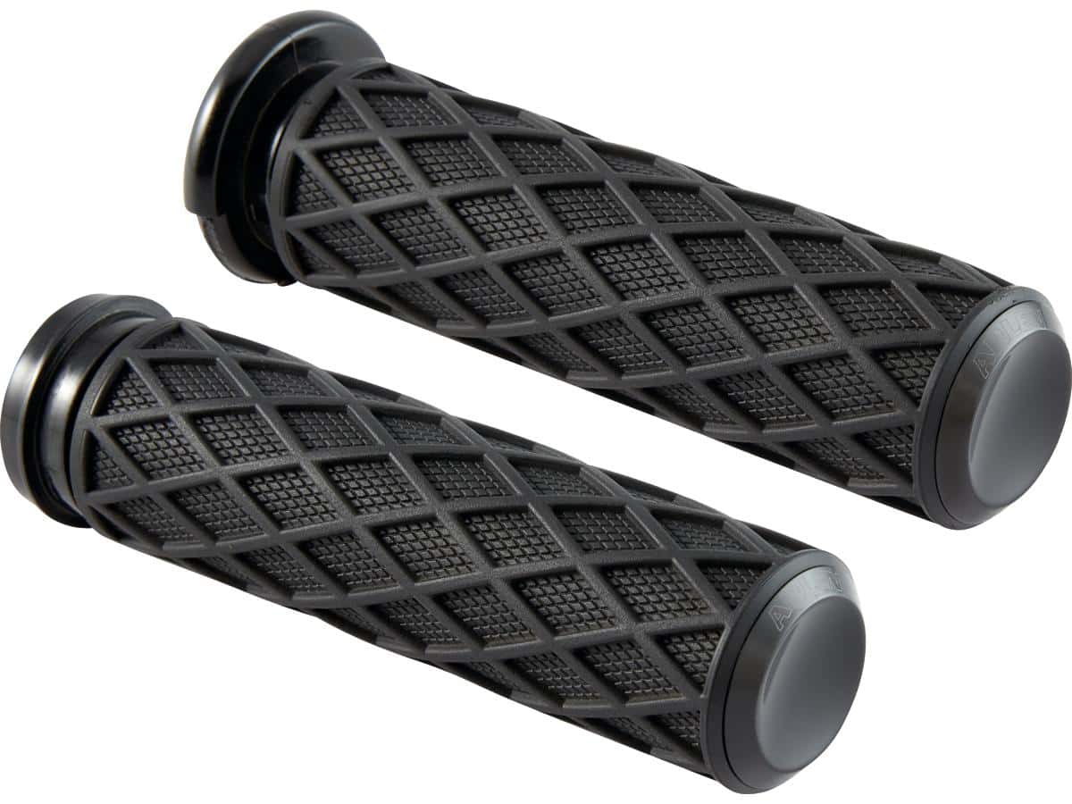 Diamond grips black rubber, black endcap 1" throttle cables 1 Arlen ness