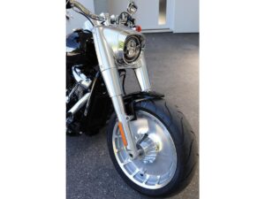 Custom V1 Front Fender OEM Wheel Gloss Black 18", 18-20 FLFB, 18-20 FLFBS 114, 18 FLFBS 114 ANX, 18 FLFBS 114 ANV, 21-24 FLFBS, 23 FLFBS ANV - Image 3