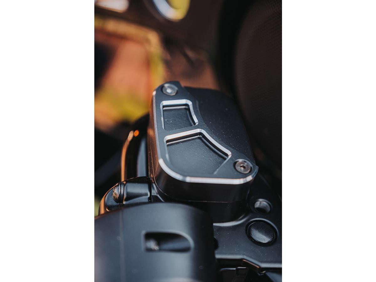 Cult-werk-front-brake-master-cylinder-cover-racing-black-cut-2 Cult werk front brake master cylinder cover racing black cut 2