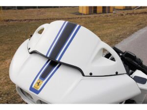 Racing Windshield for Road Glide Models Gloss Black, 15-23 FLTRXS, 15-16 FLTRUSE, 16-19 FLTRU, 18-23 FLTRX, 18-19, 21-22 FLTRXSE, 20-24 FLTRK, 22-23 FLTRXST, 22 FLTRKSE, 23 FLTRKSEANV - Image 3