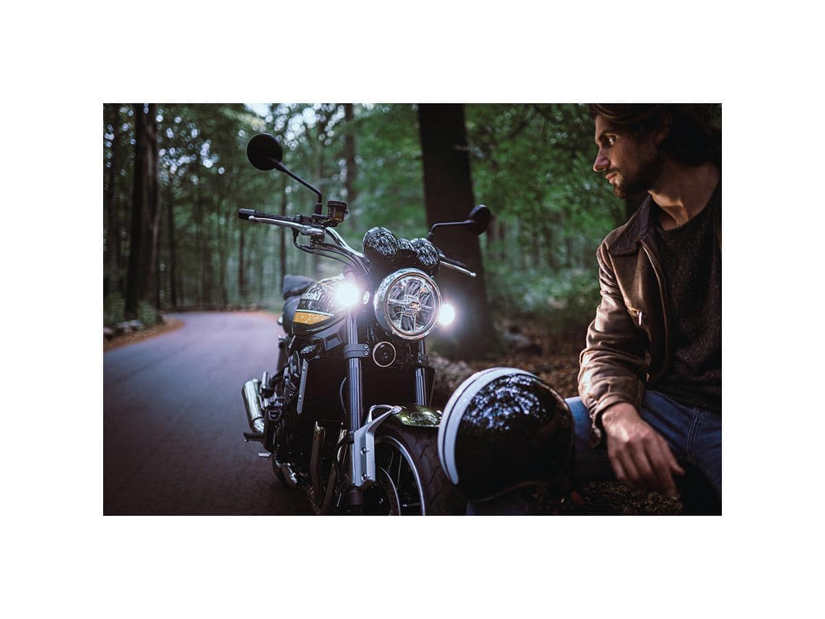 Dayron i indicator daytime running and position light innovation (cold white) Dayron i indicator daytime running and position light innovation (cold white)