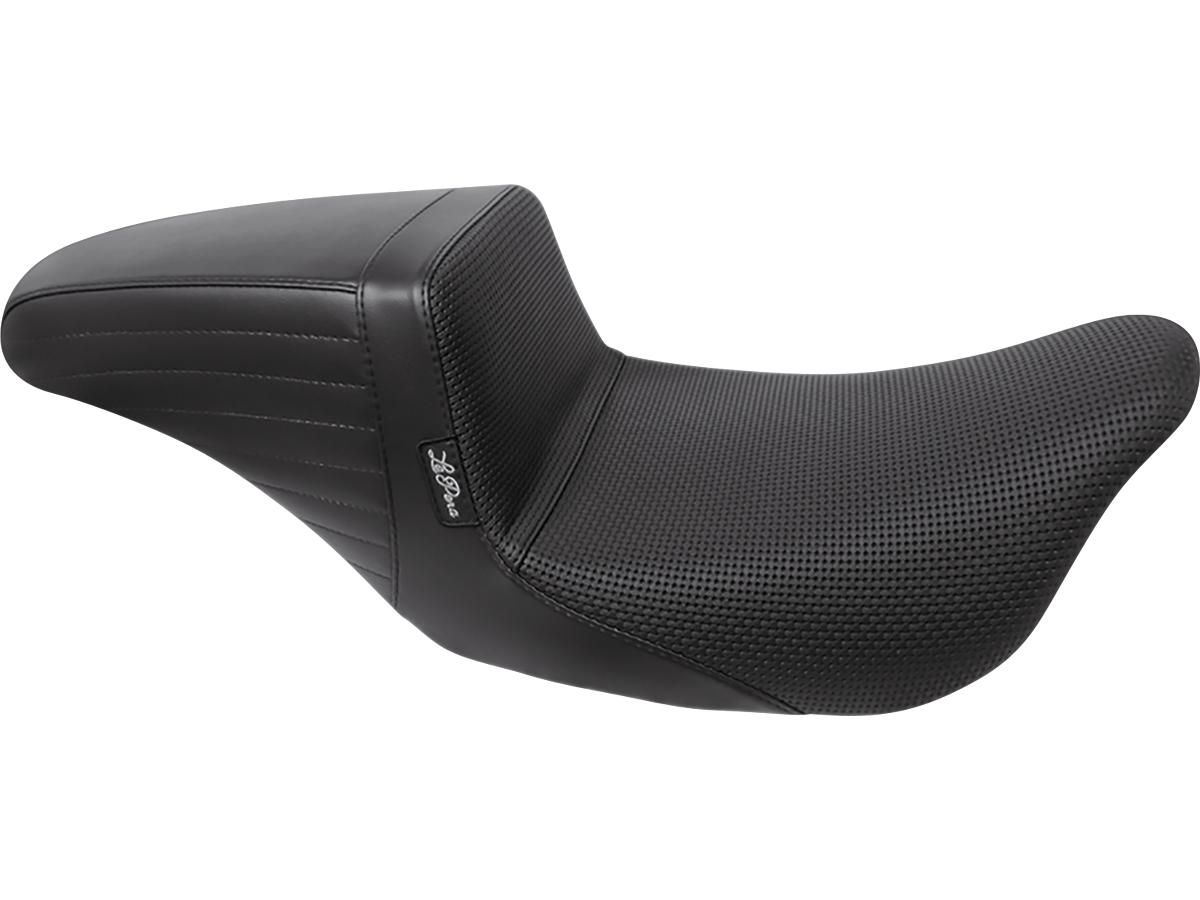Kickflip seat basket wave black vinyl, 08-25 touring, (except 23-25 flhxse, 23-25 fltrxse, 24-25 flhx, 24-25 fltrx, 24 fltrxstse, 25 flhxu, 25 fltrstse) 1 Le pera