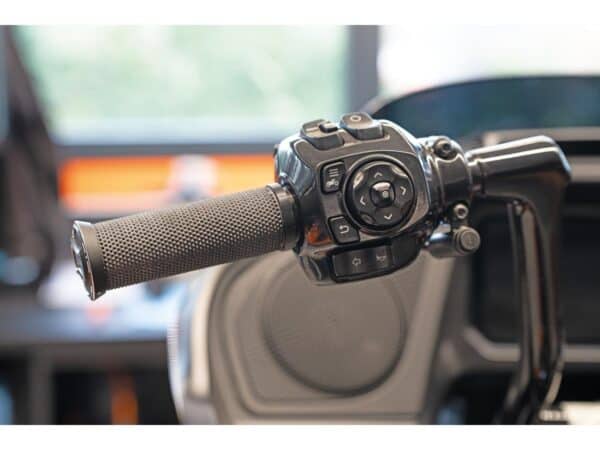 Base Rubber Grips Black Ring Black 1" Throttle By Wire (Switch Housing Sensor)