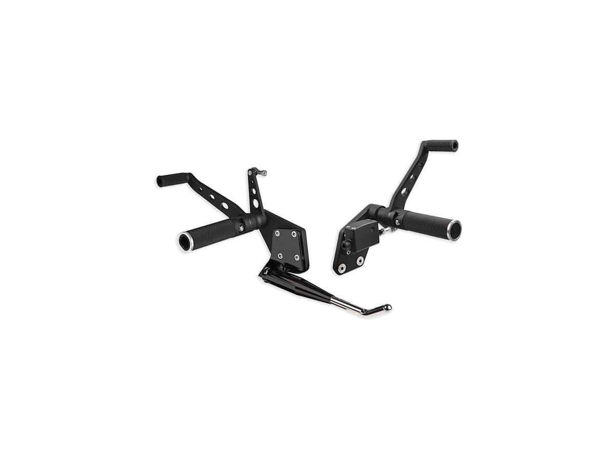 Forward control kit for softail base rubber with side stand black 1 Thunderbike