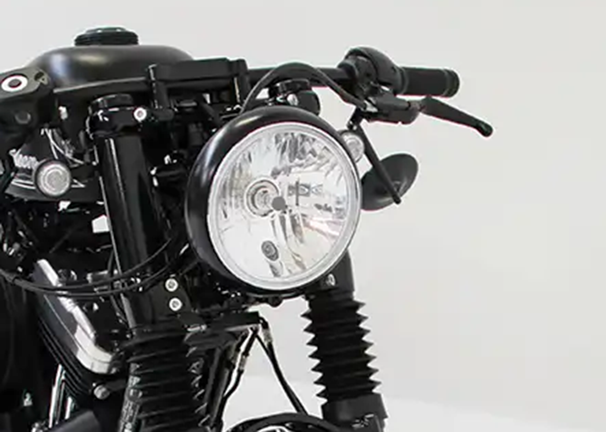 Headlight 7" Black/Clear Bottom Mount