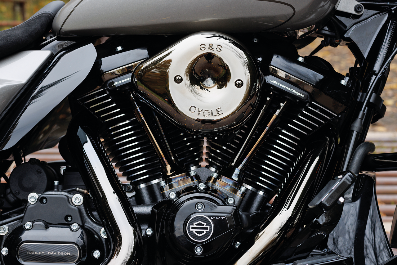 S&S A/C Stealth blck teardrop ME CVO23UP