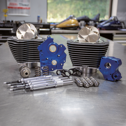 ME17-up Water 550C 124" Ch Tubes Blk w/