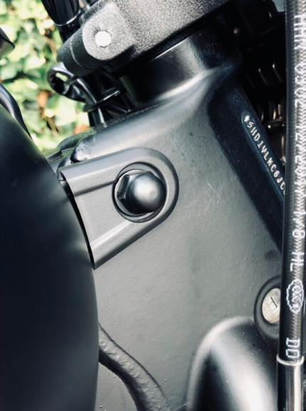 Fuel Tank mount kit Matt Blk ST18-Up