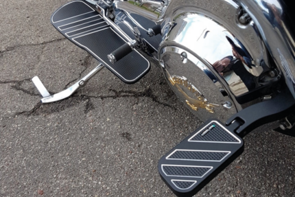 Stripes DR FLoorboards Black Anodized