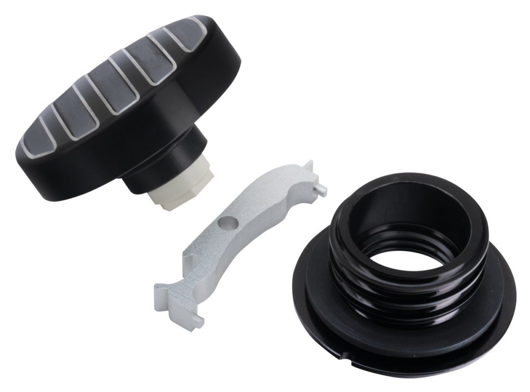 GZP black cut ribbed screw-in cap 82-e18